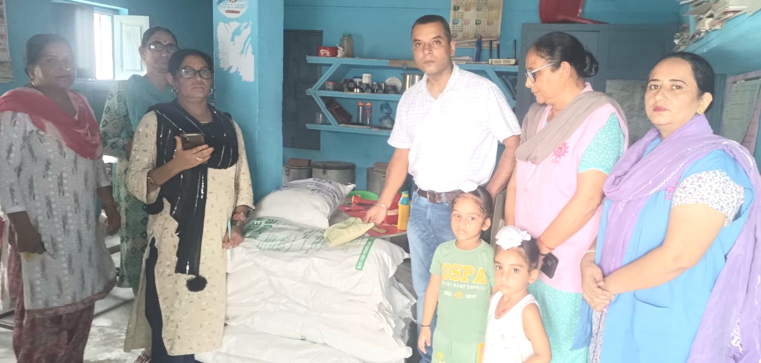 Checking of Giza Wasta being supplied by Markfed at Anganwadi Center running at Block Balachor.